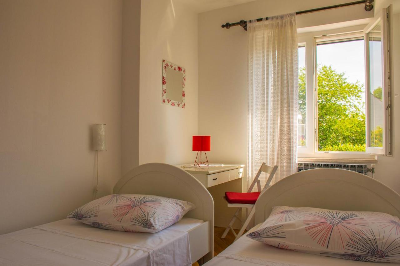 Apartments White & Green In Malinska Extérieur photo