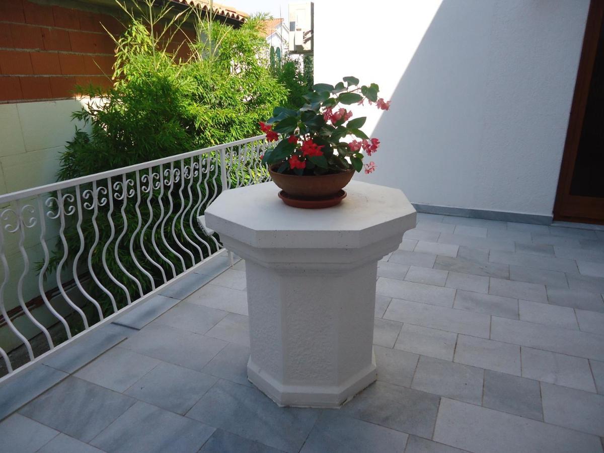 Apartments White & Green In Malinska Extérieur photo